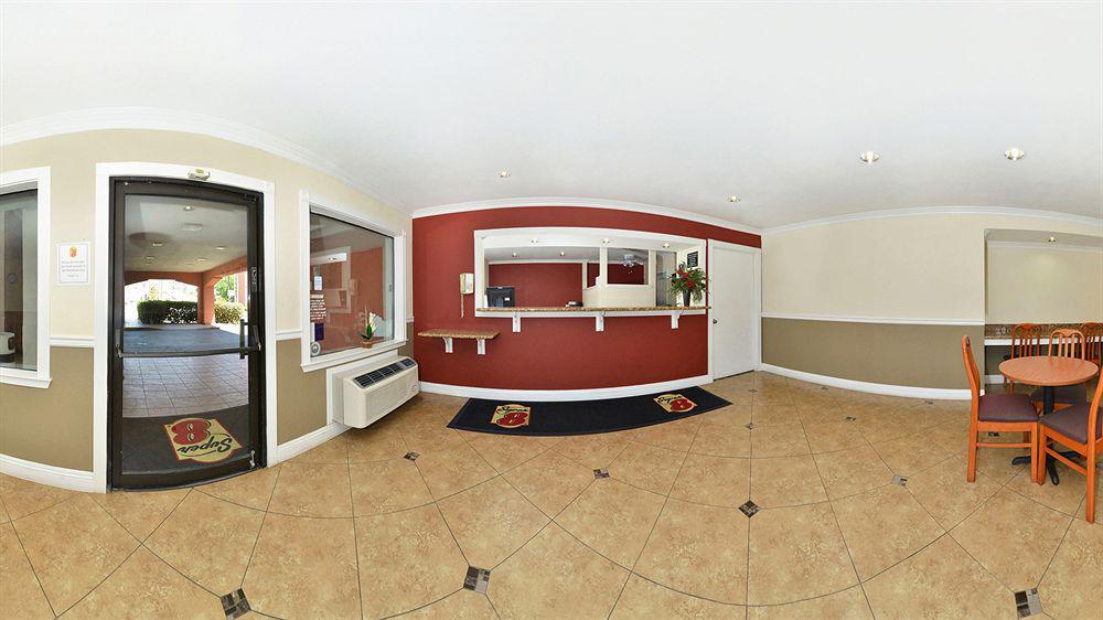 Super 8 By Wyndham Bakersfield/Central Buitenkant foto